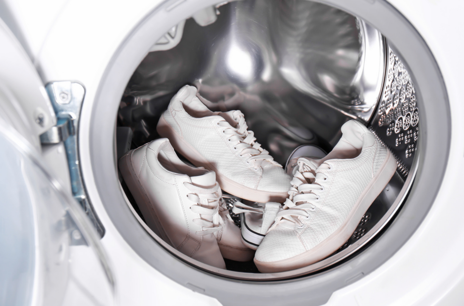 Laver ses baskets en machine - Elle